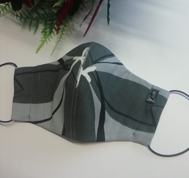 Pelēka rakstaina auduma sejas maska / L izm. (37)