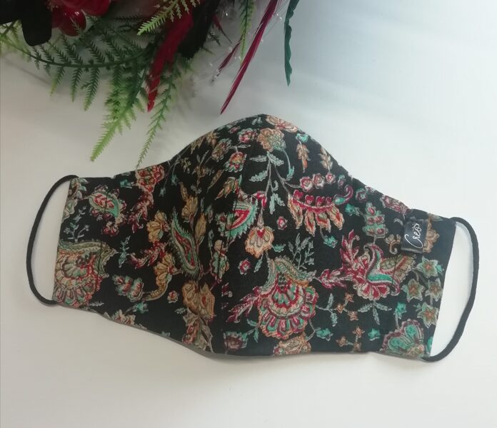 Melnraiba kokvilnas sejas maska/ M izmērs/ (47) !!Pēdējais eks.