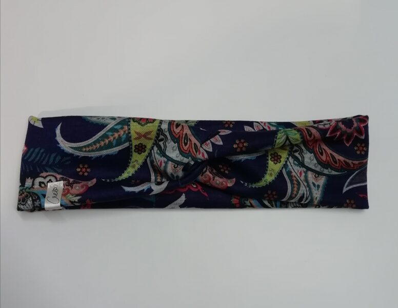 Tumši zila, raiba trikitāžas ausaine (42)