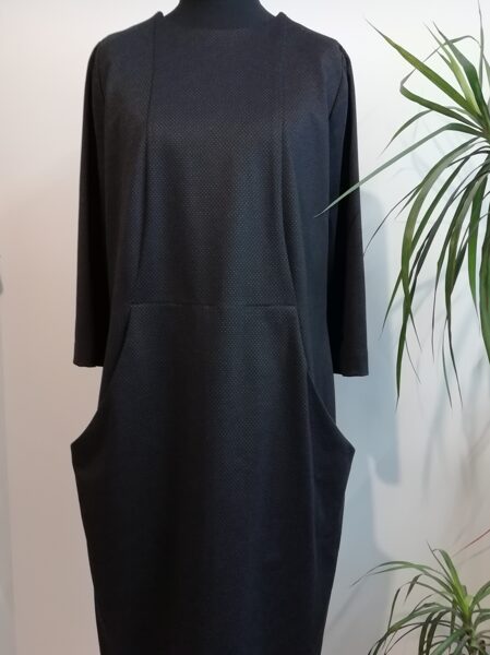 Melna trikotāžas kleita 38.-42.izm.