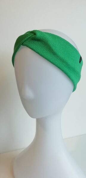 Koši zaļa ausaine, vidēji bieza (84)