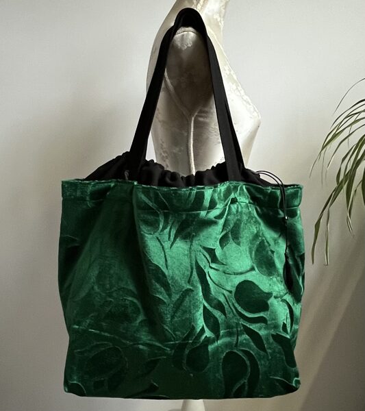 Zaļa samta soma (ST_48)